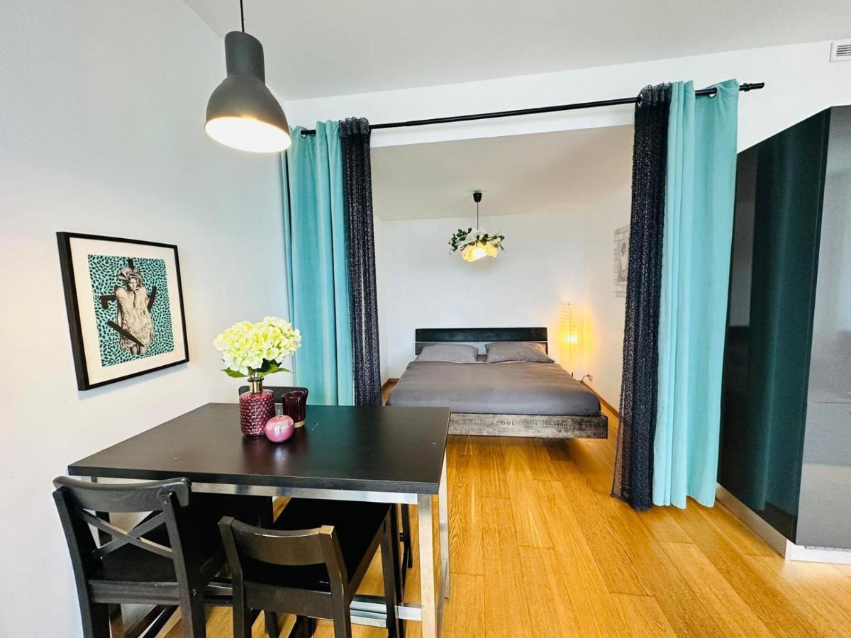 Apartments In Panorama City On 25Th Floor - Amazing View Close To Old Town Μπρατισλάβα Εξωτερικό φωτογραφία