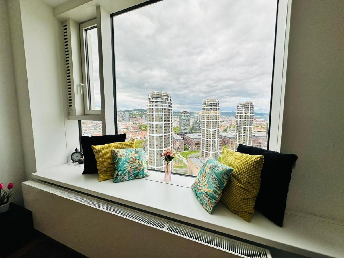 Apartments In Panorama City On 25Th Floor - Amazing View Close To Old Town Μπρατισλάβα Εξωτερικό φωτογραφία
