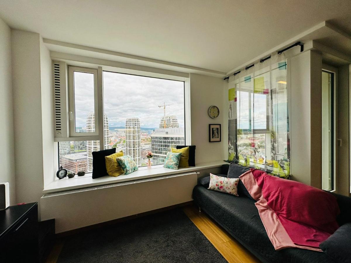 Apartments In Panorama City On 25Th Floor - Amazing View Close To Old Town Μπρατισλάβα Εξωτερικό φωτογραφία